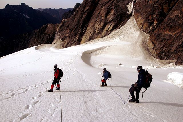 Mountain climbing to Mountain Muhabura, Mountain Elgon, Mountain Rwenzori.